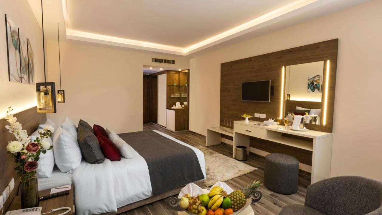 Complex Amwaj Oyoun & Casino Sharm el-Sheikh