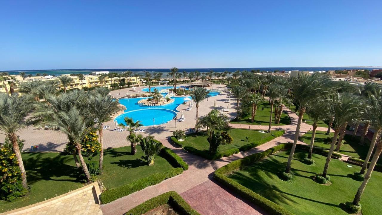 Amwaj Oyoun & Casino Курортный комплекс
